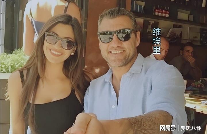 开云体育官网-为了赢得名媛卡纳丽斯的芳心，维埃里究竟付出了多大代价？